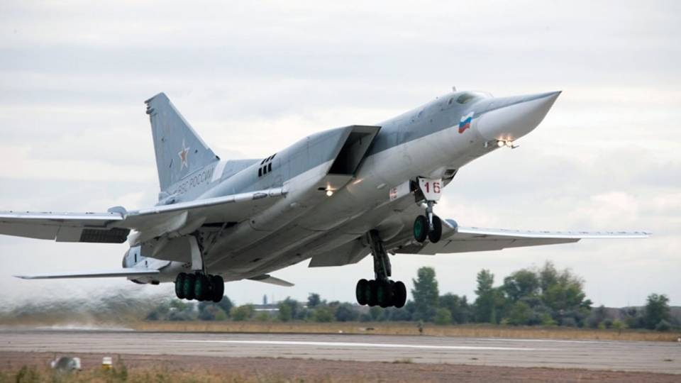 російський винищувач ту-22м3